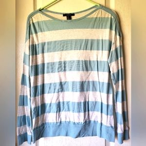 Women's Shirt Size M